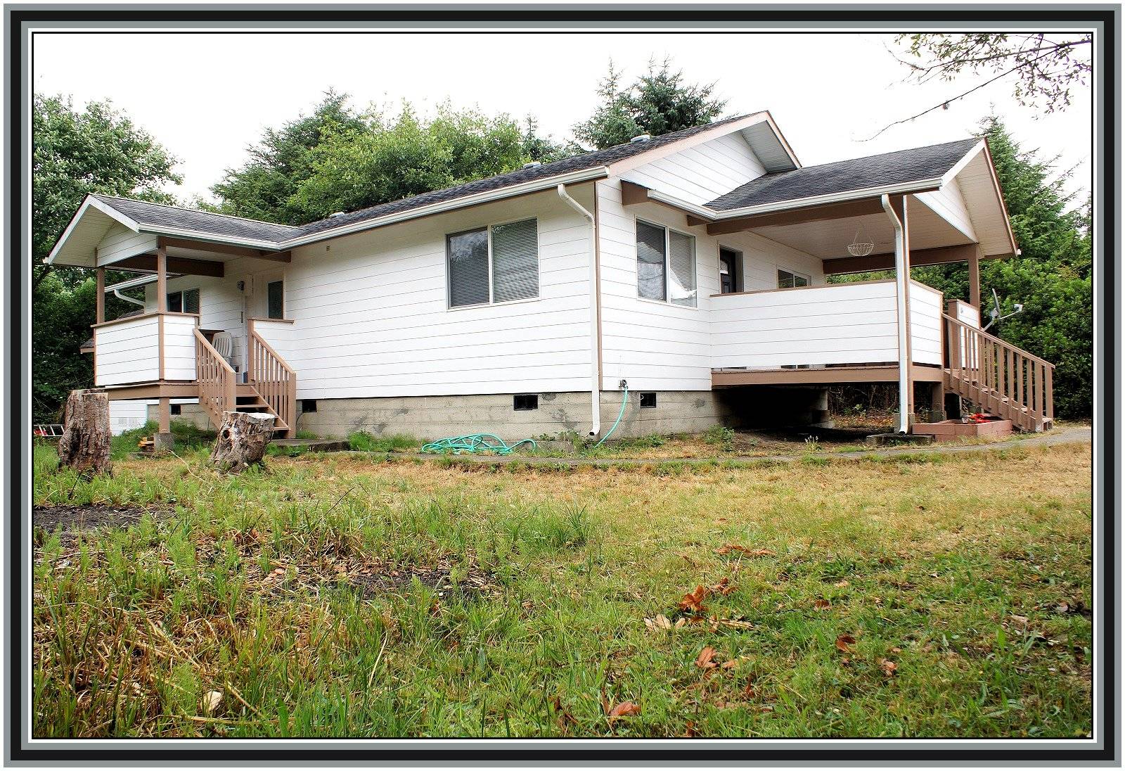 OCEAN SHORES REAL ESTATE 3 lots to sandy BEACH ACCESS!